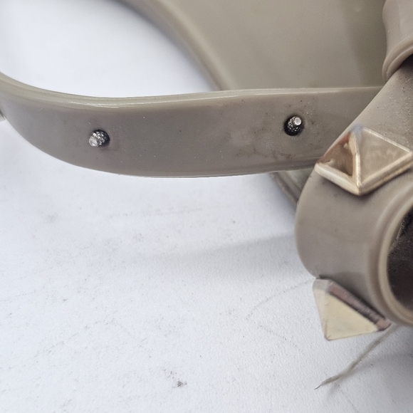 Valentino Garavani Rockstud PVC Jelly Thong Sandal Size 41 (US 10.5–11) - Picture 10 of 11